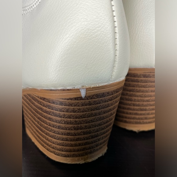 Ardene Ankle Cowboy Booties - Picture 8 of 10